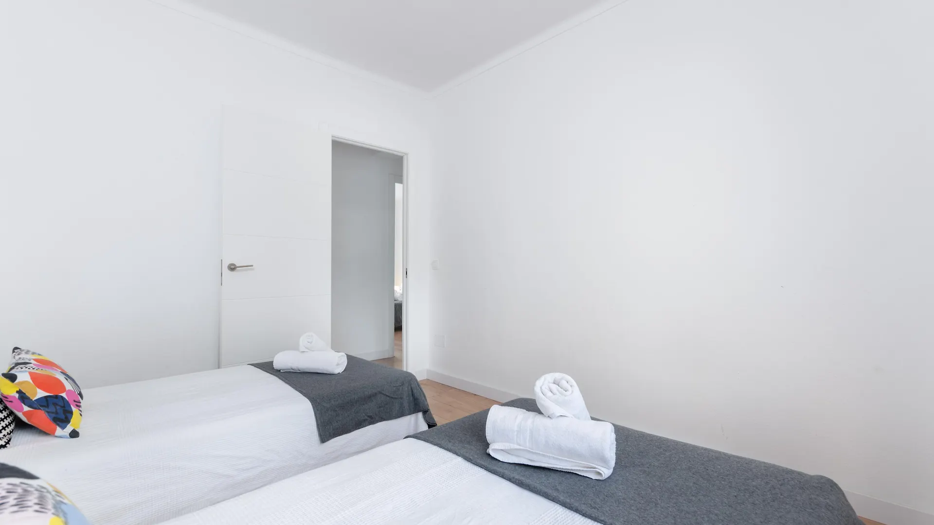 Apartamentos Yourhouse Port Alcudia  3*, Alcudia (Mallorca) Spain